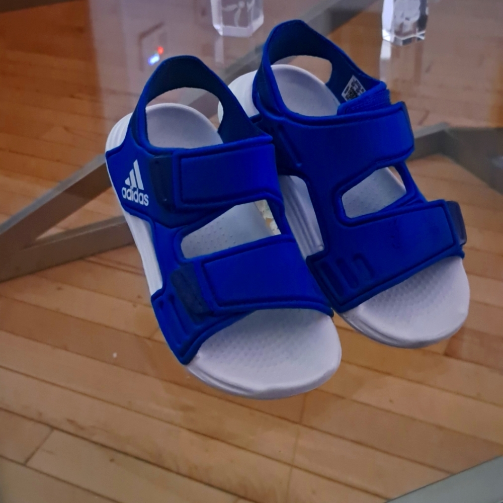 Adidas boys sandals
